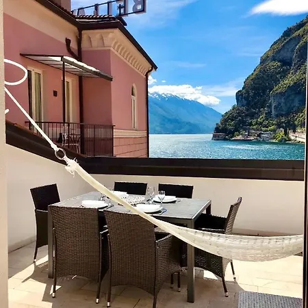 Apartament Queen Of The