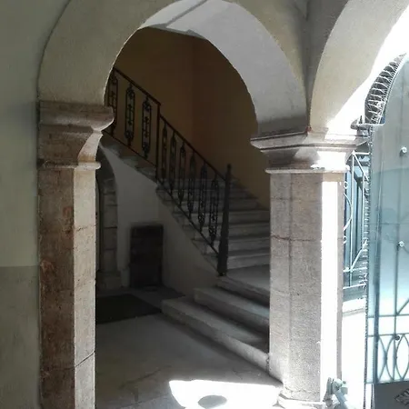 Apartament Queen Of The *